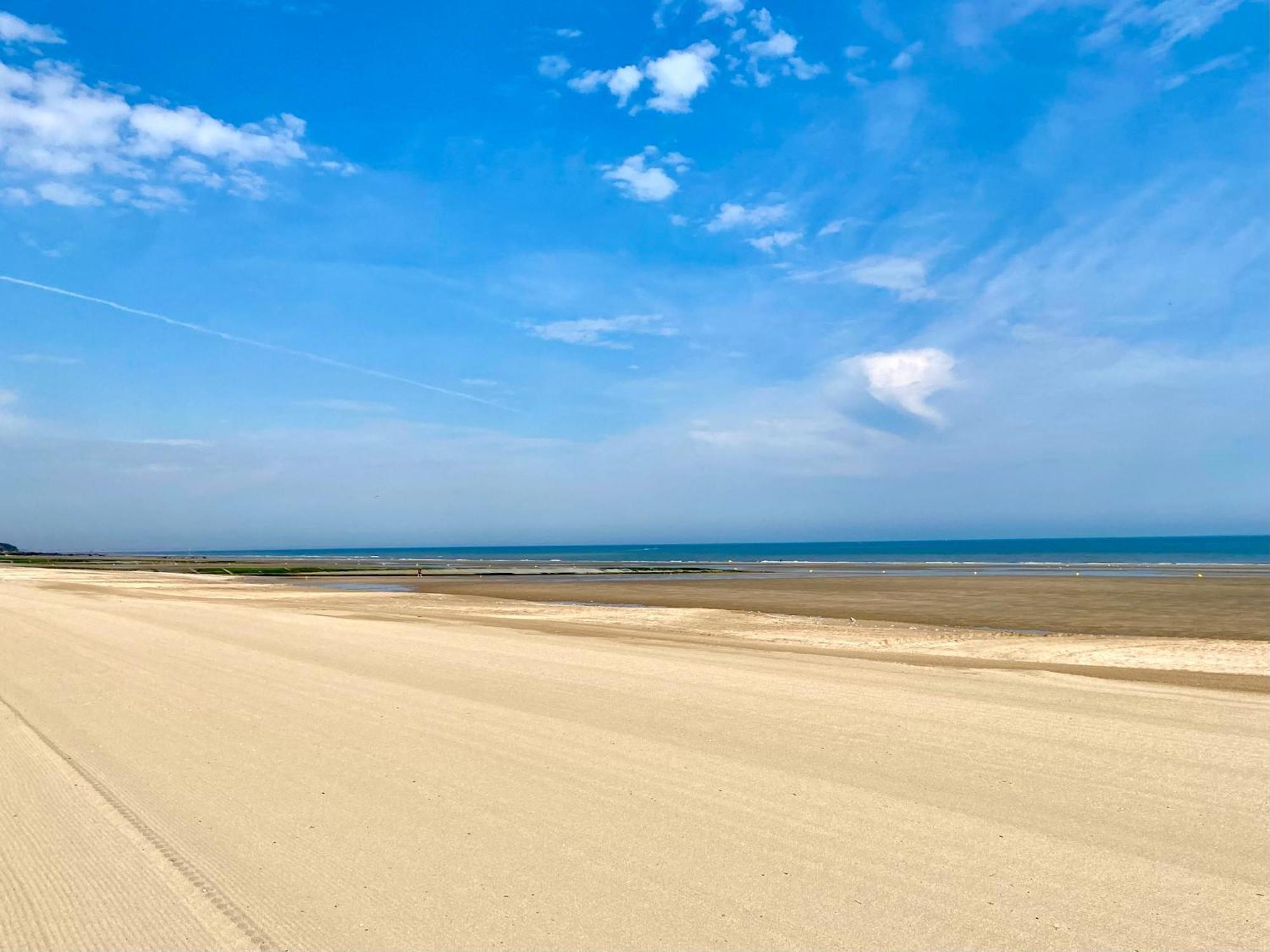 Lesparisnormands - Magnifique Vue Mer - Centre Et Plage Villers-sur-Mer Exteriör bild