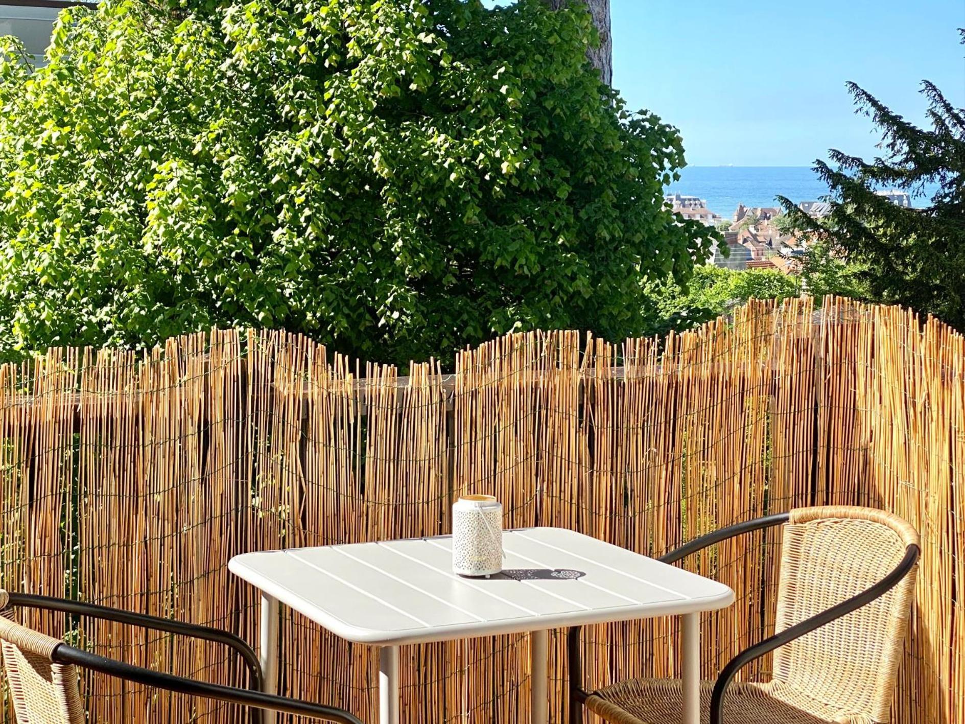 Lesparisnormands - Magnifique Vue Mer - Centre Et Plage Villers-sur-Mer Exteriör bild